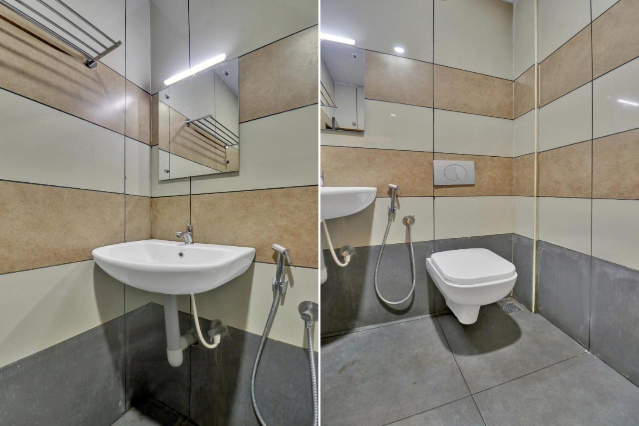 Oyo Townhouse 1070 Ramis Plaza Hotel Taliparamba Ngoại thất bức ảnh